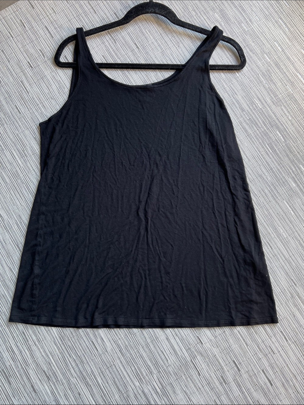 Eileen Fisher Tank Top Women M Black Shell Scoop Neck Minimalist Quiet Luxury